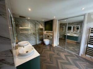 luxury bathroom